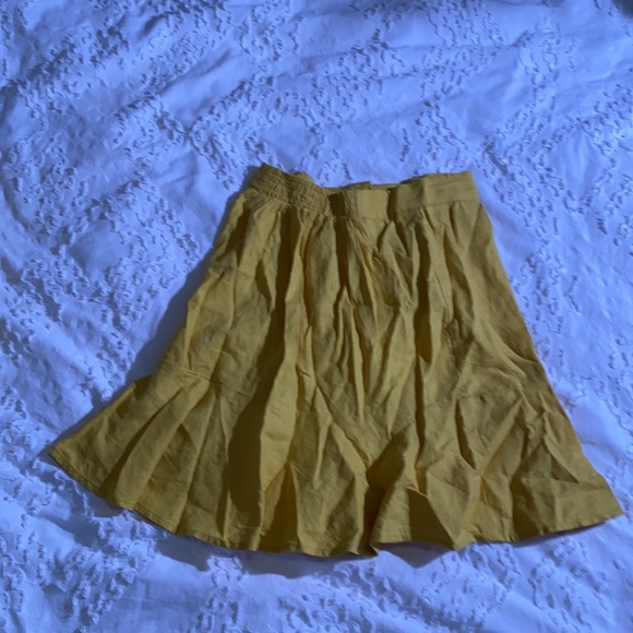 UO Mustard summer top and skirt - Picture 6 of 6